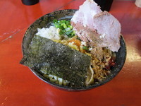 「かれまぜそば大盛り800円、とろけるチーズ100円」@二代目狼煙 本店 葉隠製麺の写真