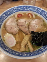 「特製ラーメン」@中華そば 青葉 中野本店の写真