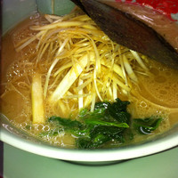 「ネギラーメン 醤油690円」@山岡家 越谷レイクタウン店の写真