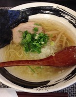 「ラーメン(並)＋ライス(630円＋200円)」@麺や 匠海の写真