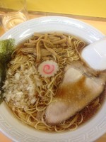 「らーめん　６００円」@トモエ 八王子店の写真