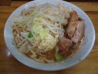 「小ラーメン(ニンニク)麺硬め」@ラーメン二郎 赤羽店の写真