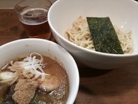 「つけめん750円＋缶ビール」@Trigo(トリーゴ)の写真