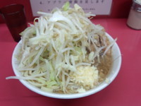 「小ラーメン（700円）ニンニクヤサイ」@ラーメン二郎 小岩店の写真