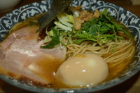 「ラーメン大盛り（350g）味玉　890円」@らーめん マル汁屋の写真