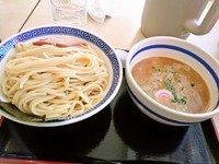 「つけ麺（中盛サービス）　680円→開店サービス500円」@大勝軒てつの写真