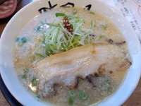 「とんこつラーメン」@麺匠 味冨久 住之江店の写真