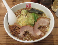 「キャベツらーめん」@らーめん ぎょうざ なないろの写真