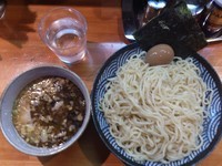 「黒つけ麺大盛+味玉」@麺や 虎ノ道の写真