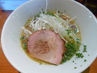 「【限定】ボンゴレ〜なアサリそば（730円）」@麺や 虎ノ道の写真