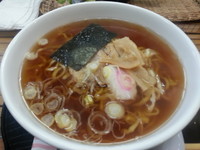 「ラーメン(550円)+メンマ(100円)+ネギ多め」@香福の写真