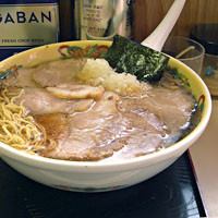 「特チャーシューメン（麺硬め、玉葱多め）880円」@タンタンの写真
