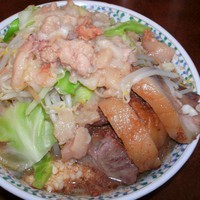 「ぶた小ラーメン（800円）＋ニンニク・アブラ」@ラーメン二郎 めじろ台法政大学前店の写真