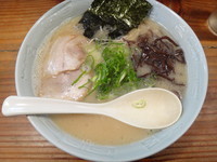 「ラーメン(580円)」@博多濃麻呂 二子玉川店の写真