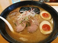 「味噌そば＋味玉　730＋100＝830円」@中華そば 田家 本店の写真