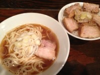 「中華そば 600 + 肉めし 400」@麺処 遊の写真