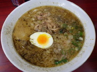 「黒胡椒豚骨」@九州大分ラーメン 麺恋亭 中華街店の写真