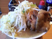 「小ラーメン豚入り ￥850 ニンニク」@ラーメン二郎 八王子野猿街道店2の写真