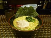 「ラーメン（並）」@大岡家の写真