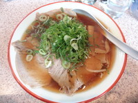 「しょうゆラーメン」@ラーメンごんろくの写真