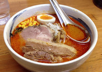 「特製辛みそらーめん(1辛･麺普通)＋半ごはん」@らーめん流の写真