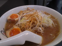 「味噌ネギラーメン　780円＋味玉サービス」@喜多方ラーメン 坂内 練馬中央店の写真