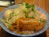 「ラーメン中盛 半熟煮玉子(900円)」@ラーメン燈郎の写真