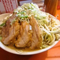 「ラーメン豚無し+豚券+大盛券+節券（麺カタ／全マシ／生卵）」@ちばからの写真