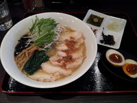 「【12月限定】純彩鶏そば〜アルバトロス〜900円」@麺処 ほん田 nijiの写真