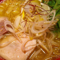 「濃厚とりそば+大盛り+鶏そぼろご飯。」@初代 風見鶏の写真