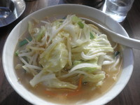 「味噌ラーメン＋半炒飯のセット（５７７円）」@中華料理 谷記 錦糸町南口店の写真