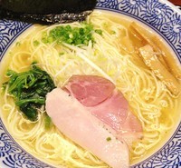 「芳醇香味そば塩750円 平日中盛無料」@麺屋 一燈 ラゾーナ川崎店の写真