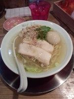 「ダハハ塩親子そば」@鶏そばムタヒロの写真