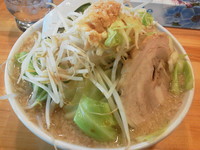 「ＪＩ～ジェイアイ～　（野菜増し：但し常時は出来なさそう）」@らあめん 怒寸屋の写真