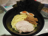 「半熟味玉魚介豚骨つけ麺」@麺処 MAZERU 代々木店の写真