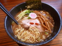 「ラーメン（650円）」@麺屋渡来人外伝 麺屋饗者 ～KYOUJA～の写真