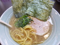 「らーめん（600円）」@横浜らーめん椿家 那珂店の写真