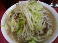 「ラーメン豚入り」@ラーメン二郎 ひばりヶ丘駅前店の写真