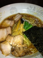 「中華そば６００円ぶためし２００円」@掃部介の写真