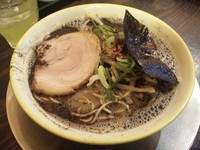 「ミニ黒とんこつラーメン ￥580」@大砲ラーメン 新横浜ラーメン博物館店の写真