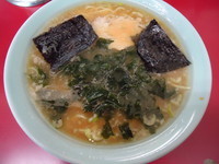 「ラーメン550円」@もっちゃんラーメンの写真