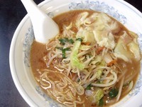 「味噌ワンタンメン」@中華料理 嵐山の写真