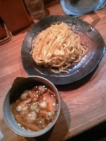 「つけ麺（大盛の少なめ）７２０円」@つけ麺屋 やすべえ 池袋店の写真