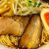 「醤油ラーメン+大盛り。」@自家製麺 ほうきぼし 志茂店の写真