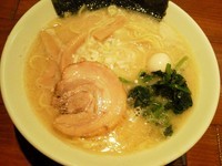 「塩豚骨らーめん大」@一合舎 前橋店の写真