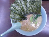 「のりラーメン【650円】　小ライス【100円】」@とんぱた亭 片倉町店の写真