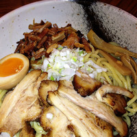 「チャーシュー油めん 900円」@辛しやの写真