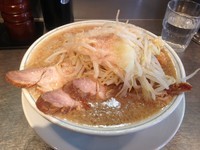 「らーめん650円＋豚120円」@らーめん大 平井店の写真