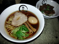 「醤油ラーメン　780円」@らーめん愉悦処 鏡花の写真