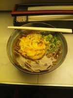 「かき揚げそば」@南海そば 天王寺店の写真